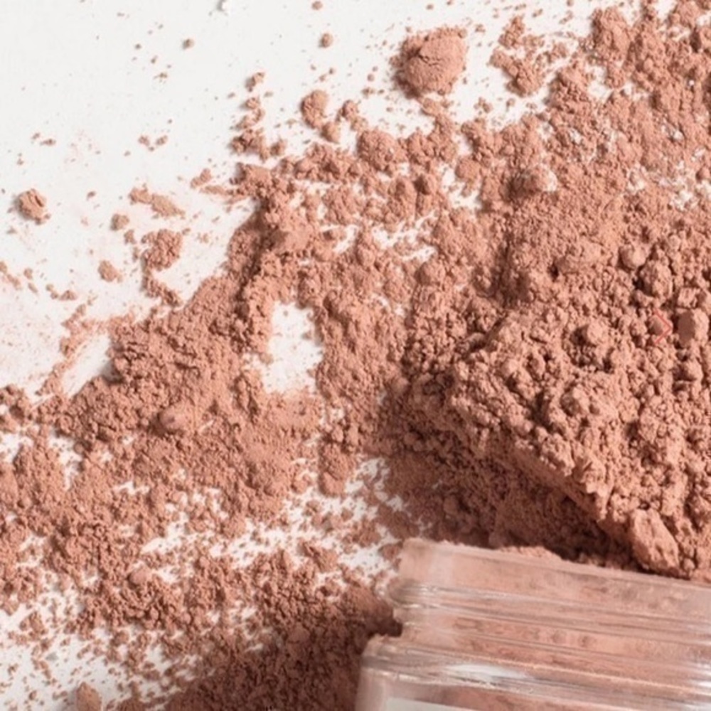 Rose Rhassoul Clay Mask - Picture 2 of 11